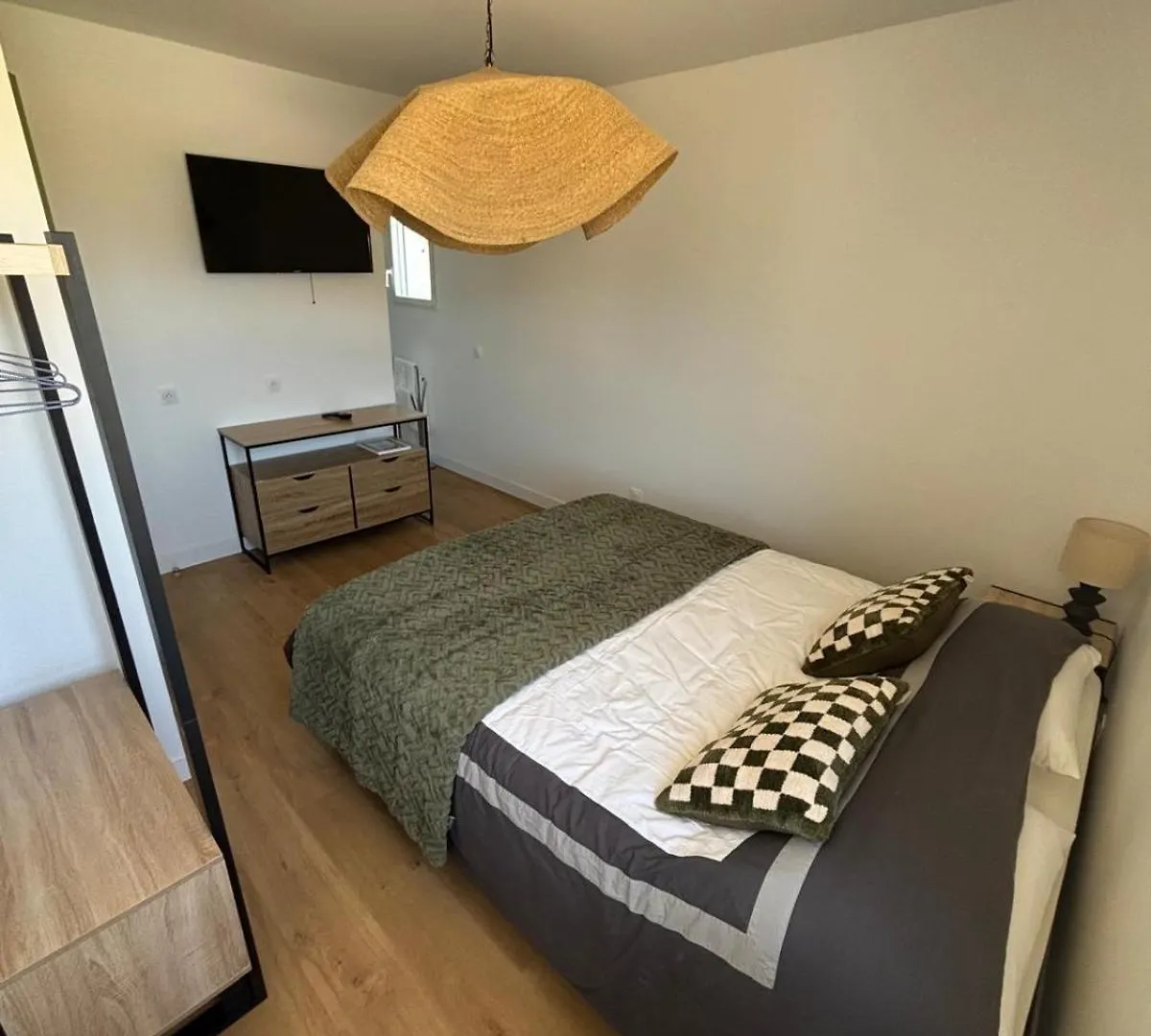 Bed & Breakfast Chambre D'Hotes Besayes