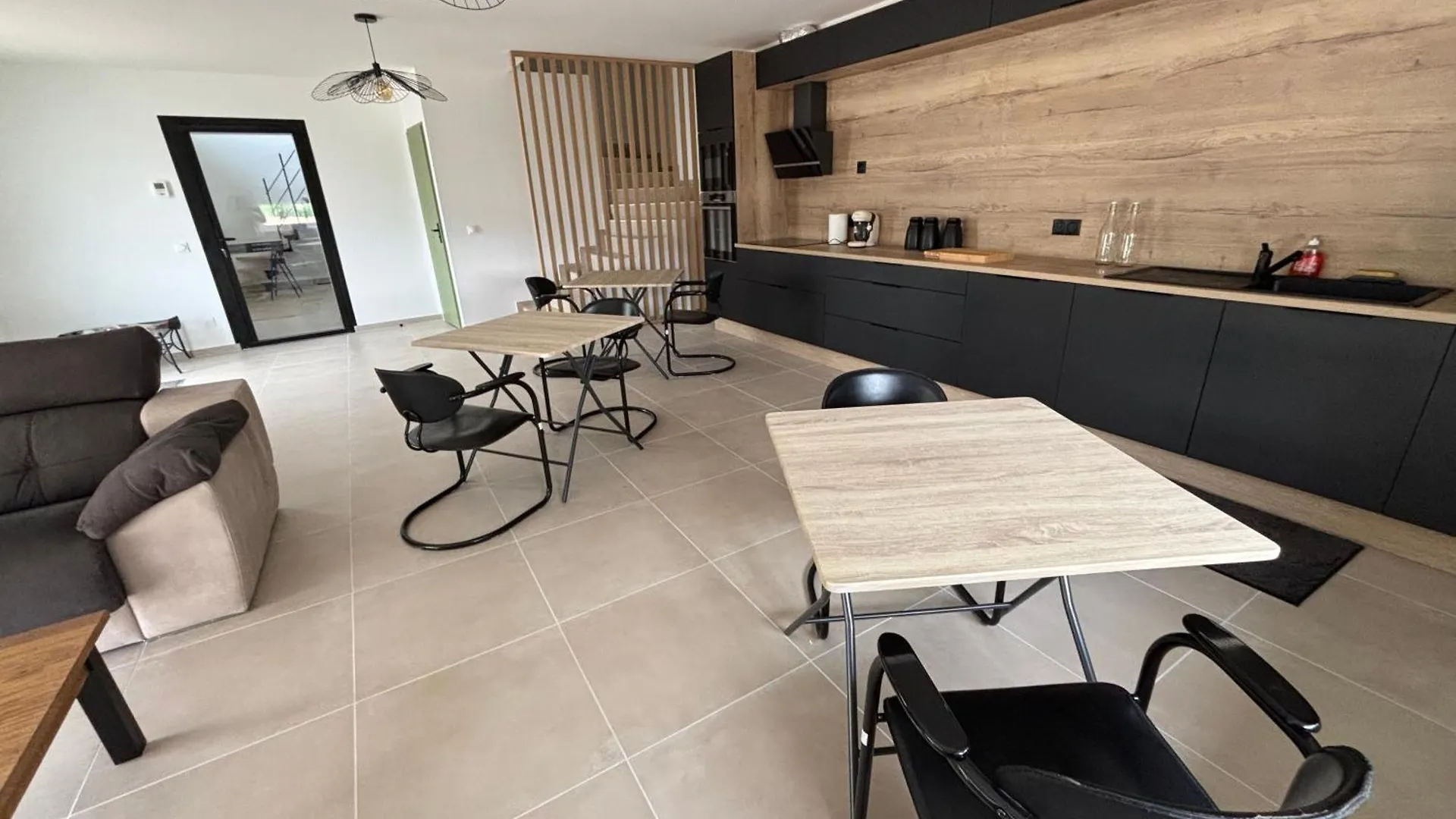 Chambre D'Hotes Au Chauvet Besayes Bed & Breakfast